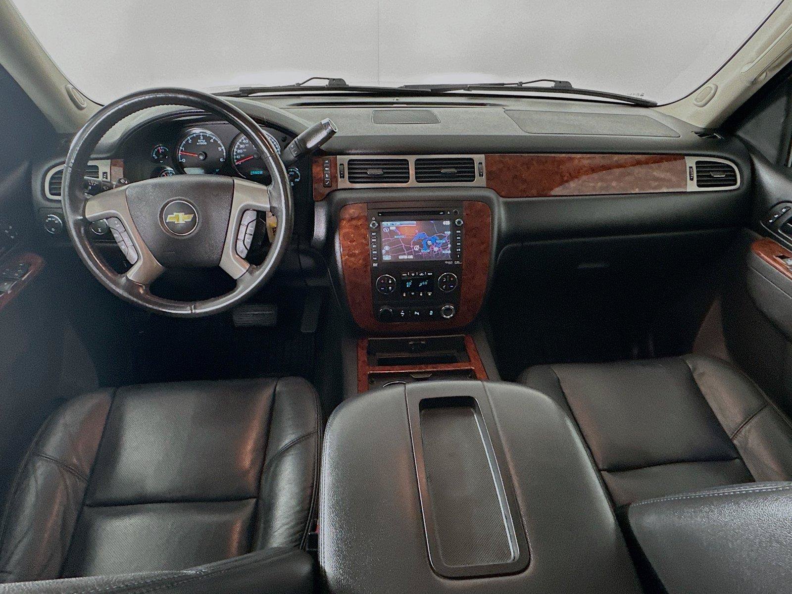 Used 2013 Chevrolet Tahoe LTZ AWD/4WD image 33