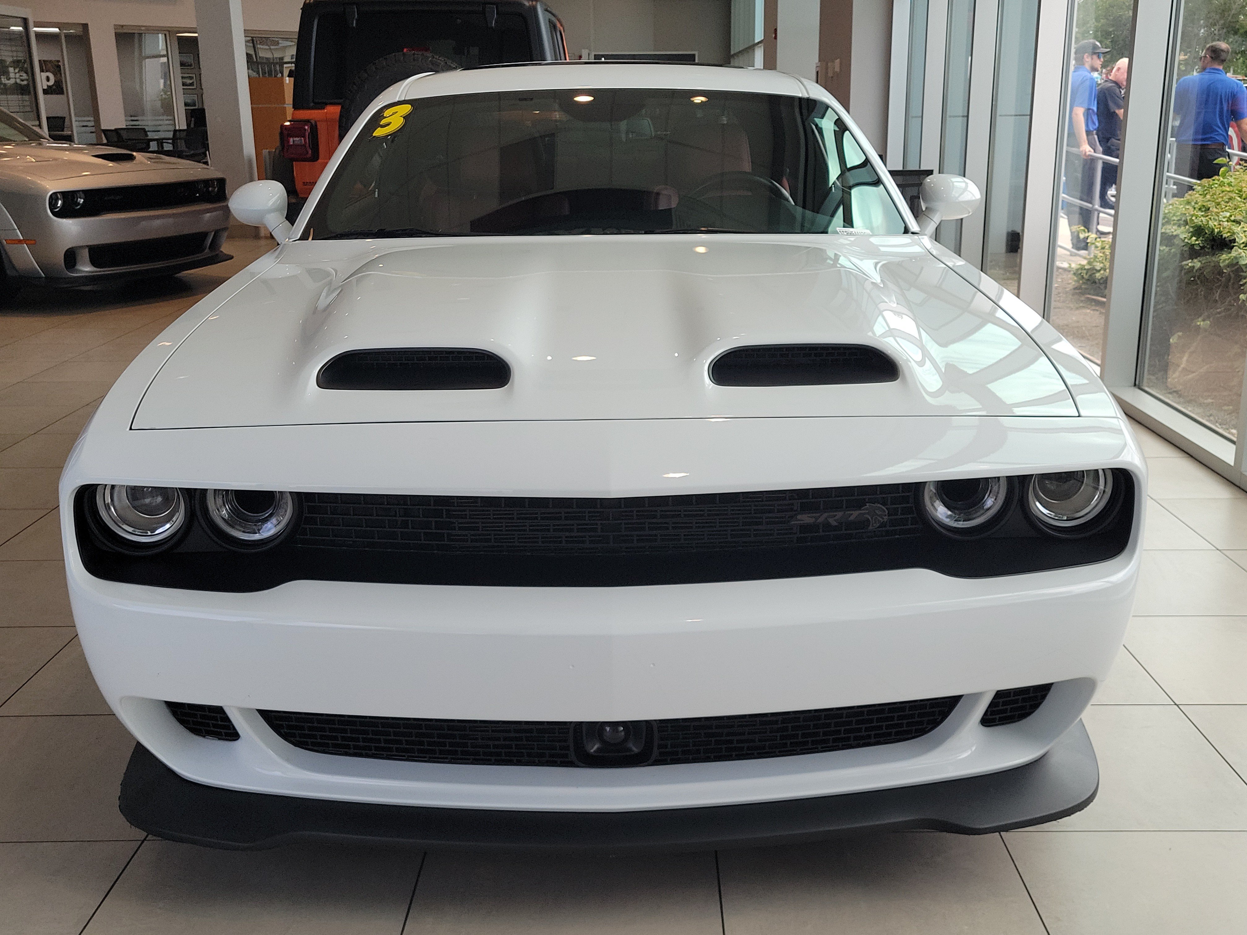 Used 2023 Dodge Challenger SRT Hellcat RWD video 2