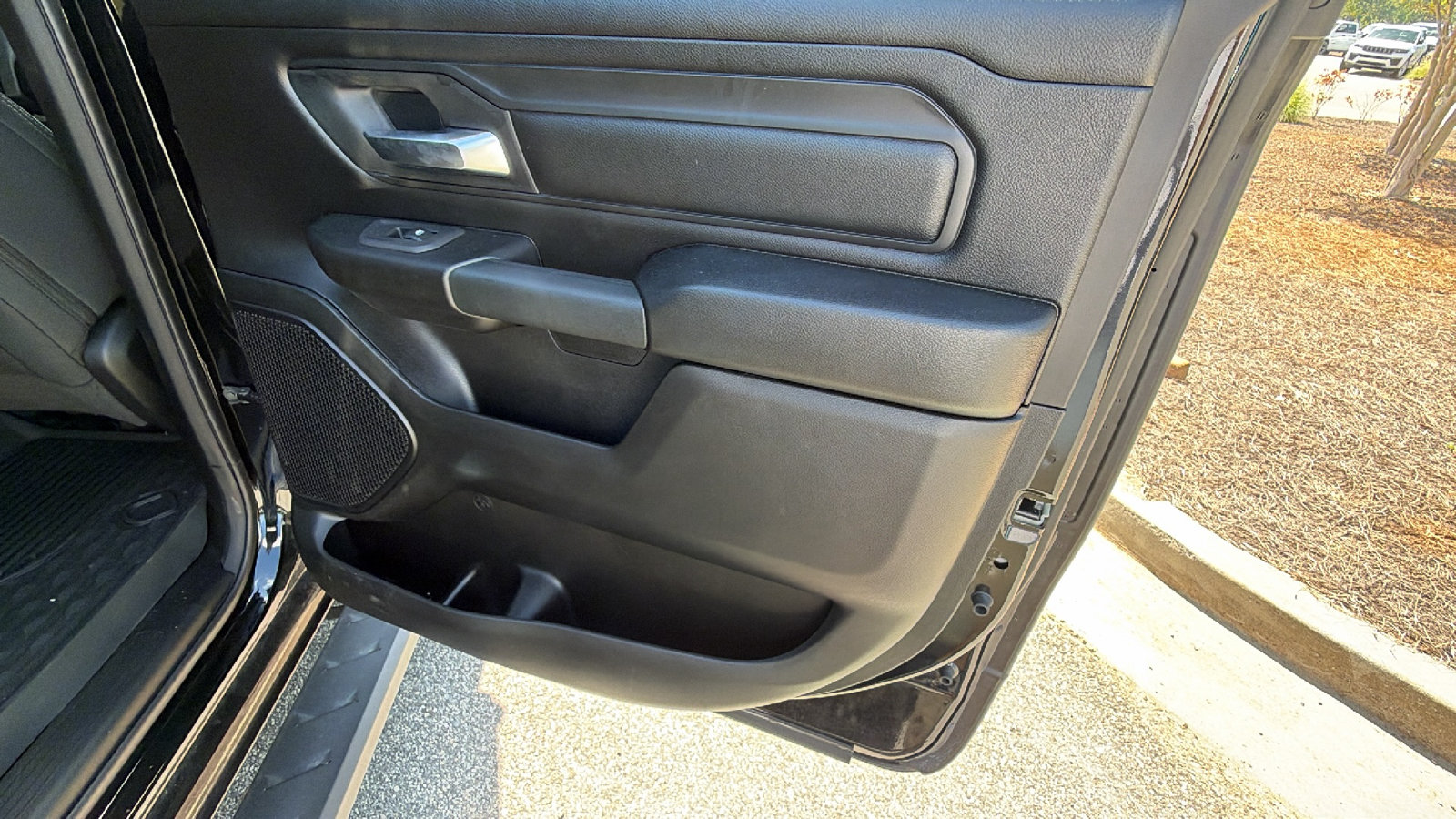 Used 2025 RAM 1500 Warlock AWD/4WD image 20