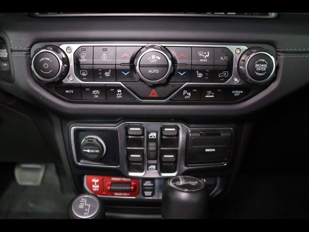 Used 2024 Jeep Wrangler Unlimited Rubicon 392 image 24