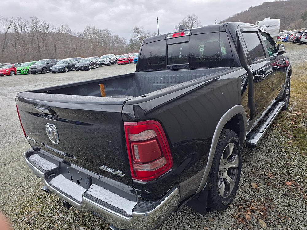 Used 2019 RAM 1500 Laramie AWD/4WD image 3
