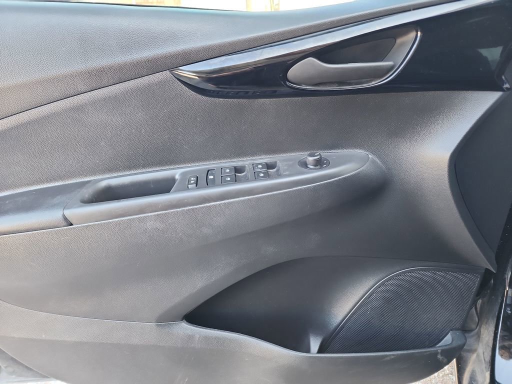Used 2022 Chevrolet Spark LT image 12