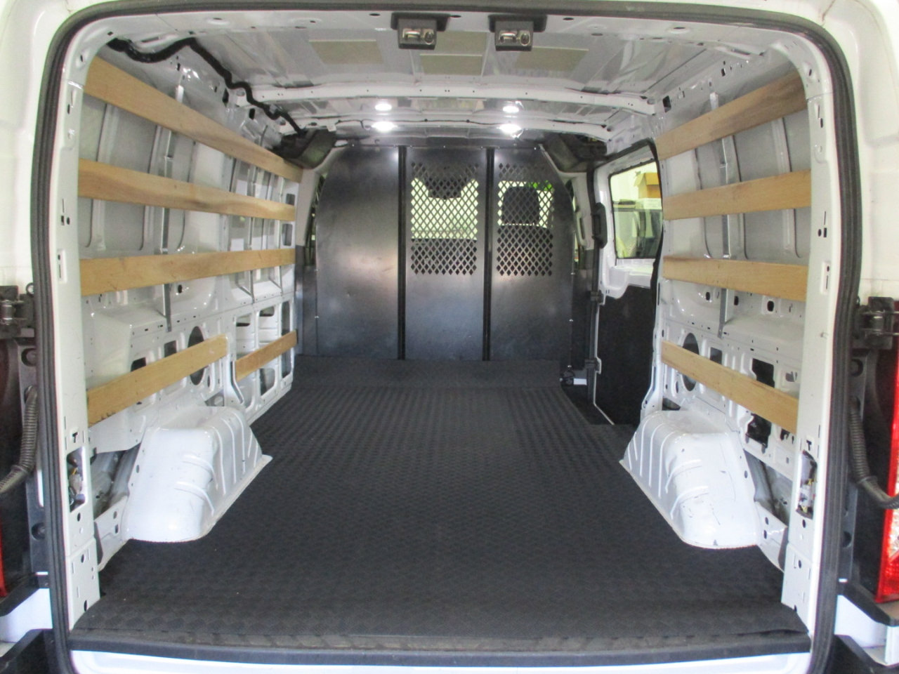 Used 2024 Ford Transit 250 Low Roof w/ Exterior Upgrade Package image 12