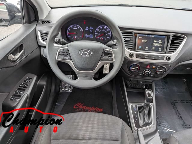 Used 2022 Hyundai Accent SEL FWD image 19