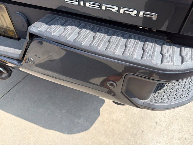 Used 2021 GMC Sierra 2500 Denali w/ Denali Ultimate Package AWD/4WD image 8