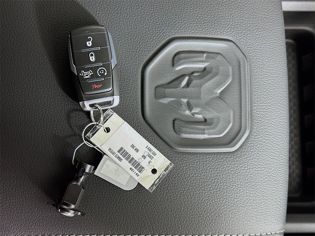 New 2025 RAM 3500 Laramie image 20