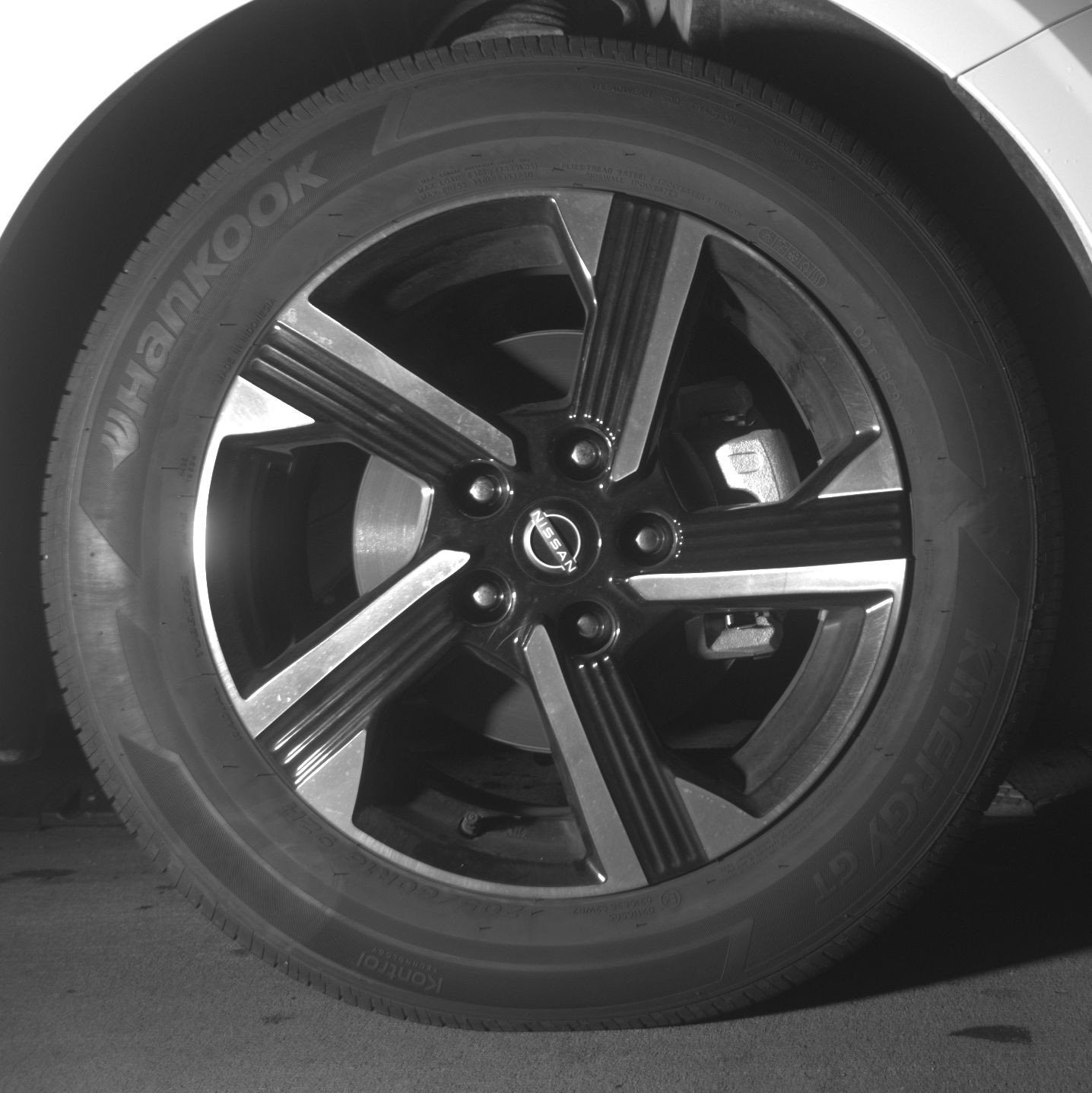 Used 2025 Nissan Sentra SV image 13