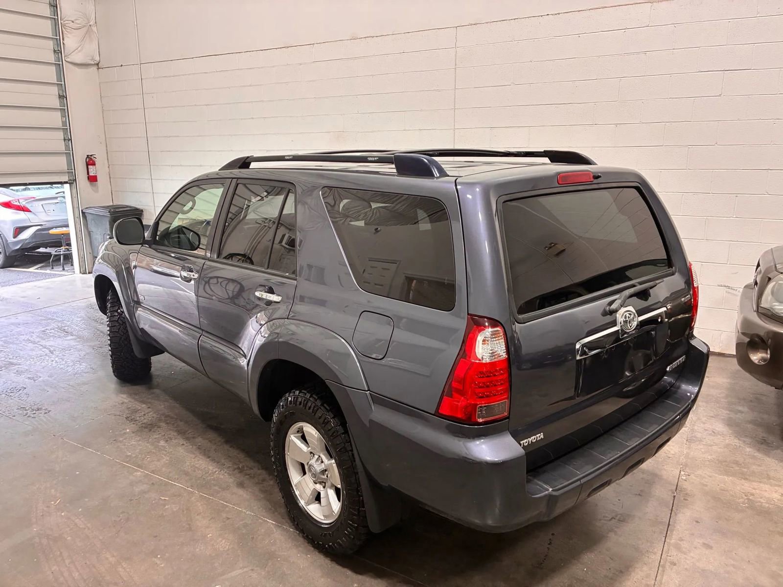 Used 2006 Toyota 4Runner Sport RWD image 6