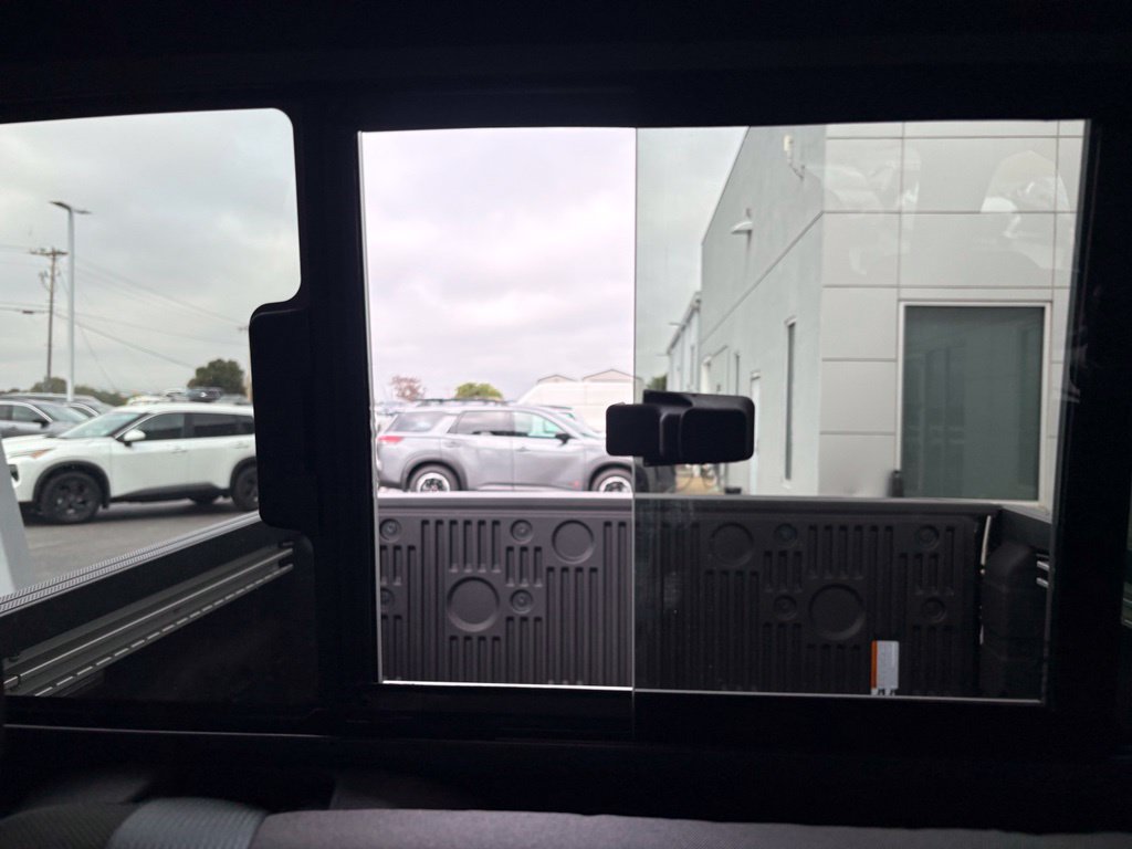 New 2027 Nissan Frontier SV w/ SV Convenience Package RWD image 38