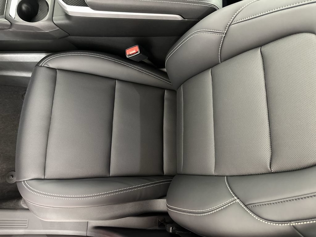 New 2027 GMC Terrain Elevation w/ Elevation Premium Package AWD/4WD image 21
