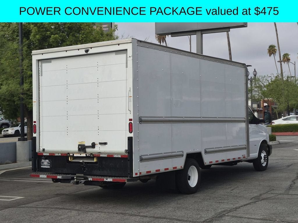 Used 2021 GMC Savana 3500 Extended w/ Power Convenience Package RWD image 9