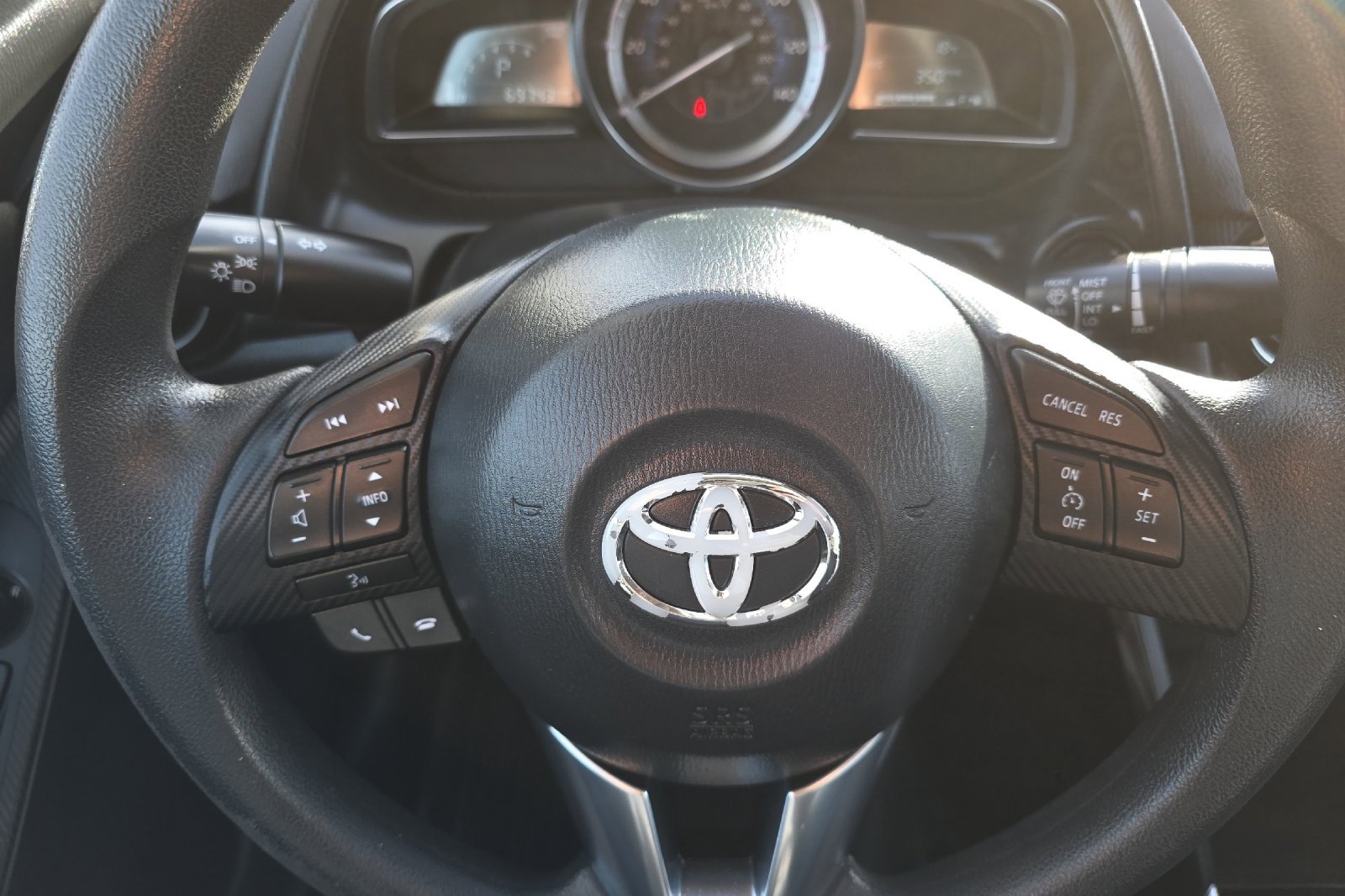 Used 2017 Toyota Yaris iA image 20