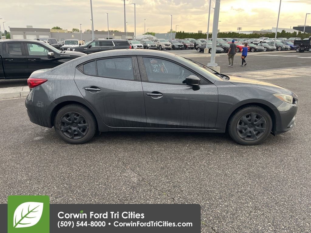 Used 2015 MAZDA MAZDA3 i SV FWD image 8