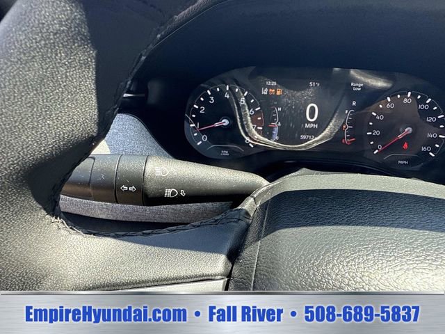 Used 2023 Jeep Compass Latitude w/ Sun and Sound Group AWD/4WD image 30