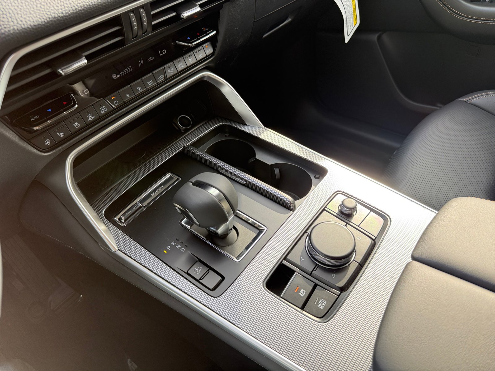 New 2026 MAZDA CX-90 3.3 Turbo w/ Preferred Package AWD/4WD image 13