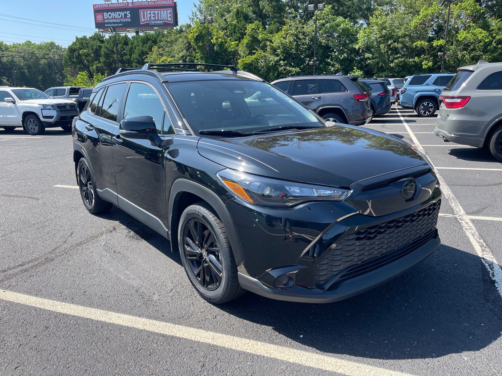 Used 2025 Toyota Corolla Cross AWD Hybrid image 1