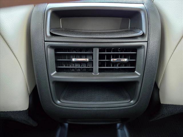 Used 2025 Cadillac XT5 Sportv w/ Technology Package image 18