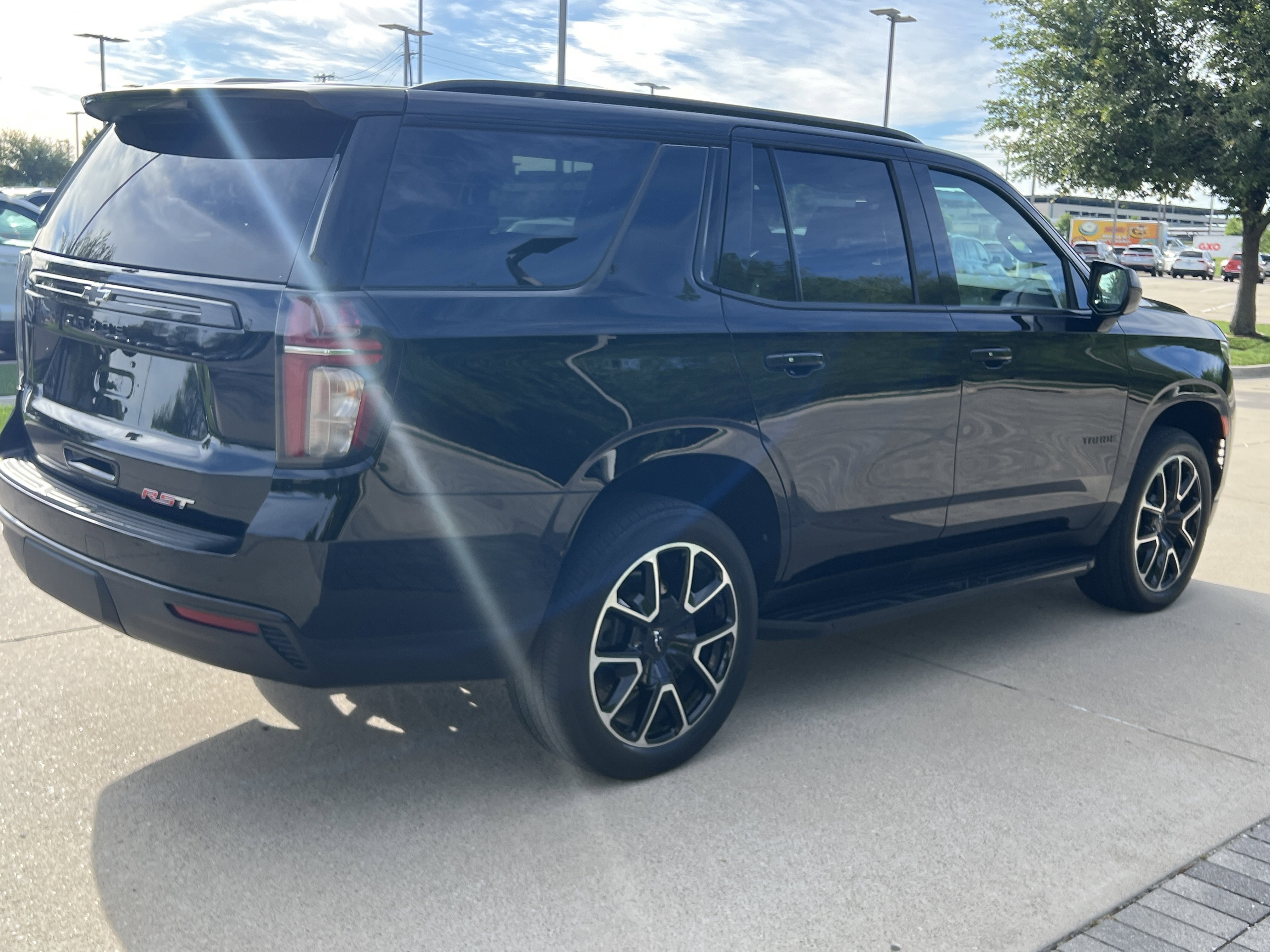 Used 2023 Chevrolet Tahoe RST RWD image 10