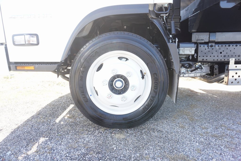 New 2025 Chevrolet Low Cab Forward RWD image 17