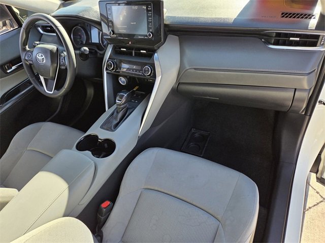 Used 2021 Toyota Venza XLE image 16