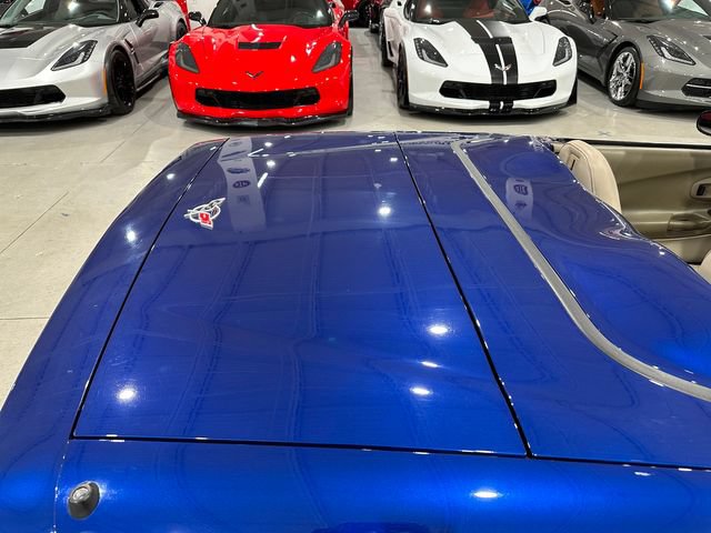 Used 2004 Chevrolet Corvette Convertible w/ Preferred Equipment Group RWD image 31