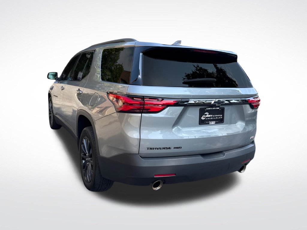 Used 2023 Chevrolet Traverse RS w/ LPO, Floor Liner Package AWD/4WD image 5