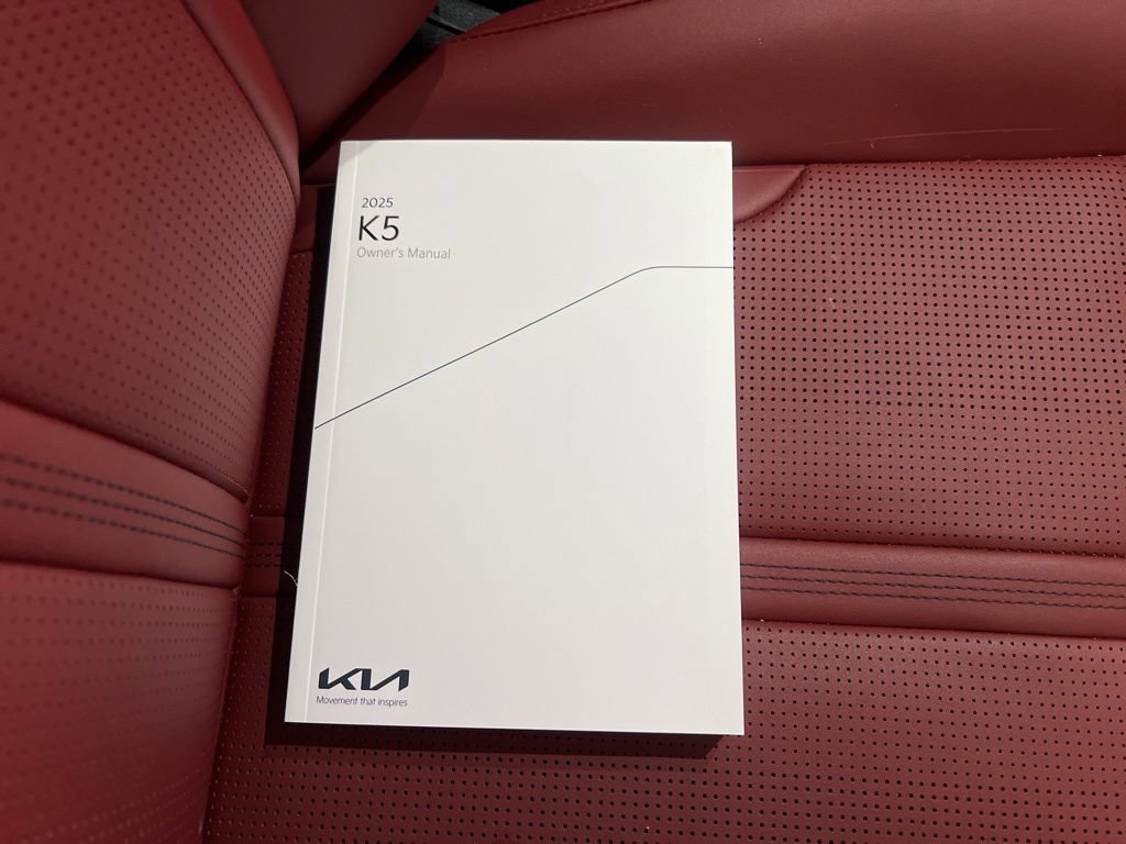 Used 2025 Kia K5 GT-Line w/ GT-Line Premium Package image 27