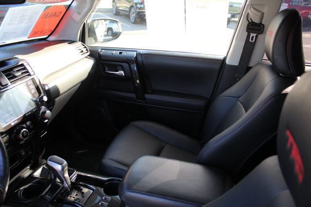 Certified 2024 Toyota 4Runner TRD Off-Road Premium w/ Moonroof Package AWD/4WD image 47