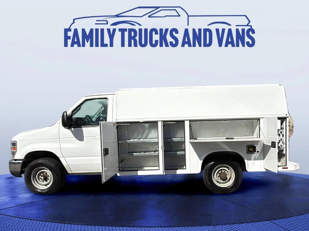 Used 2019 Ford E-350 and Econoline 350 Super Duty w/ Power Windows & Locks Group RWD image 2