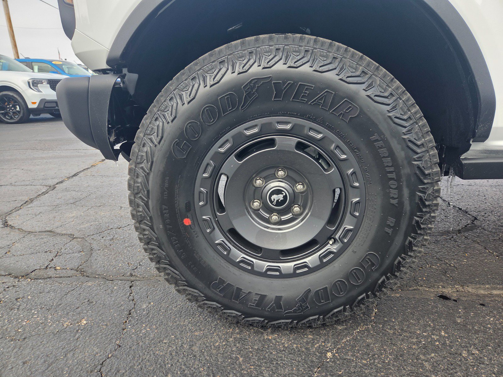 New 2025 Ford Bronco Big Bend w/ Black Diamond Package AWD/4WD image 9