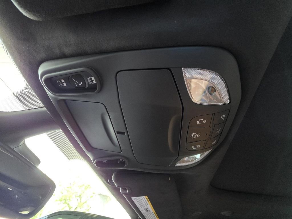 New 2026 Chrysler Pacifica Pinnacle w/ Trailer Tow Group image 39