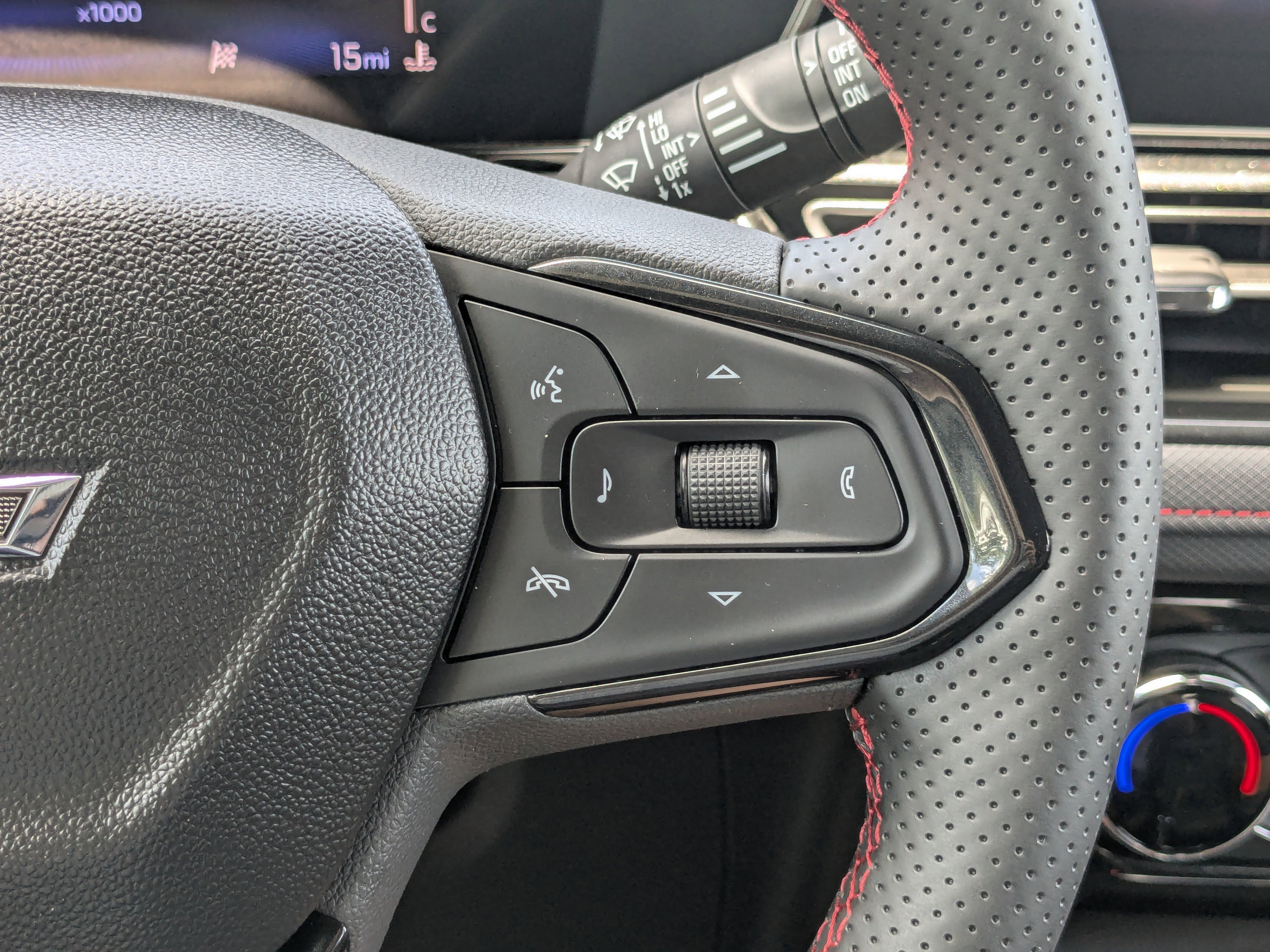 New 2025 Chevrolet TrailBlazer RS w/ Driver Confidence Package image 10