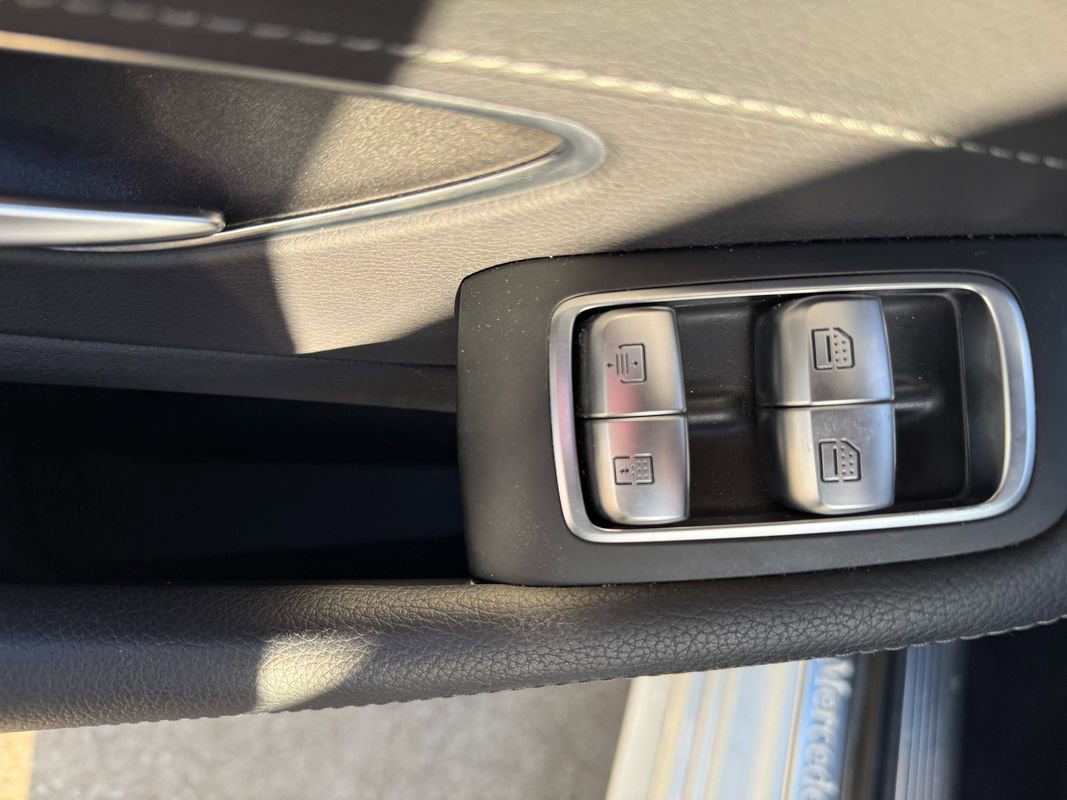 Used 2018 Mercedes-Benz S 450 Sedan image 17