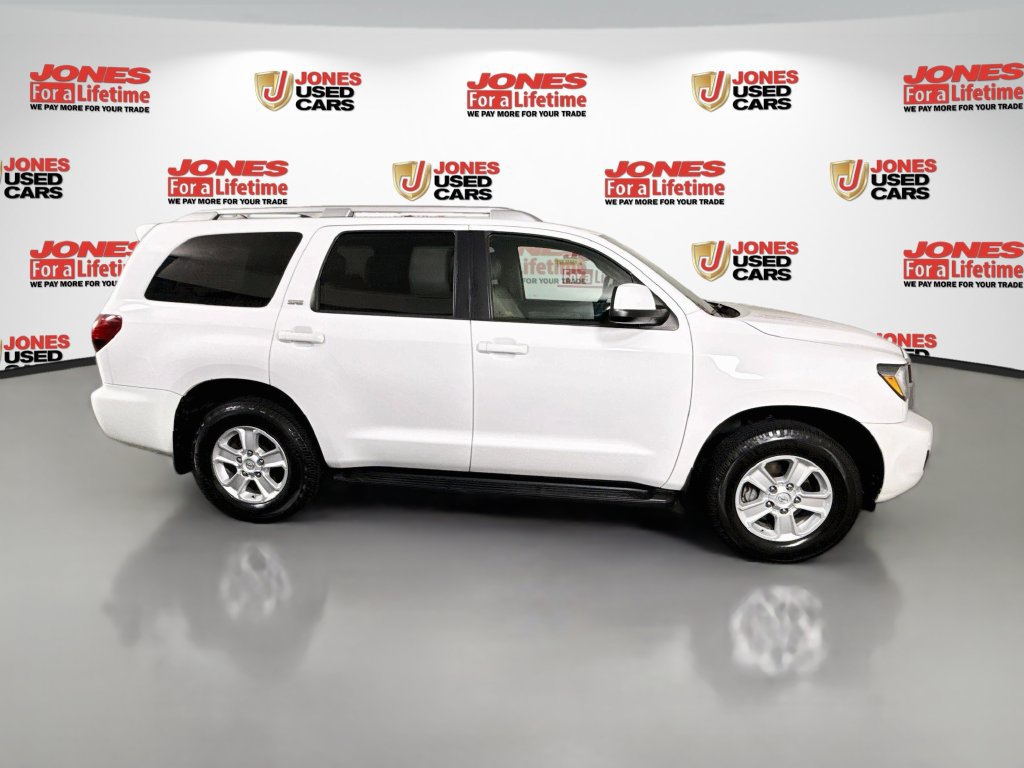 Used 2018 Toyota Sequoia SR5 w/ Premium Package AWD/4WD image 18