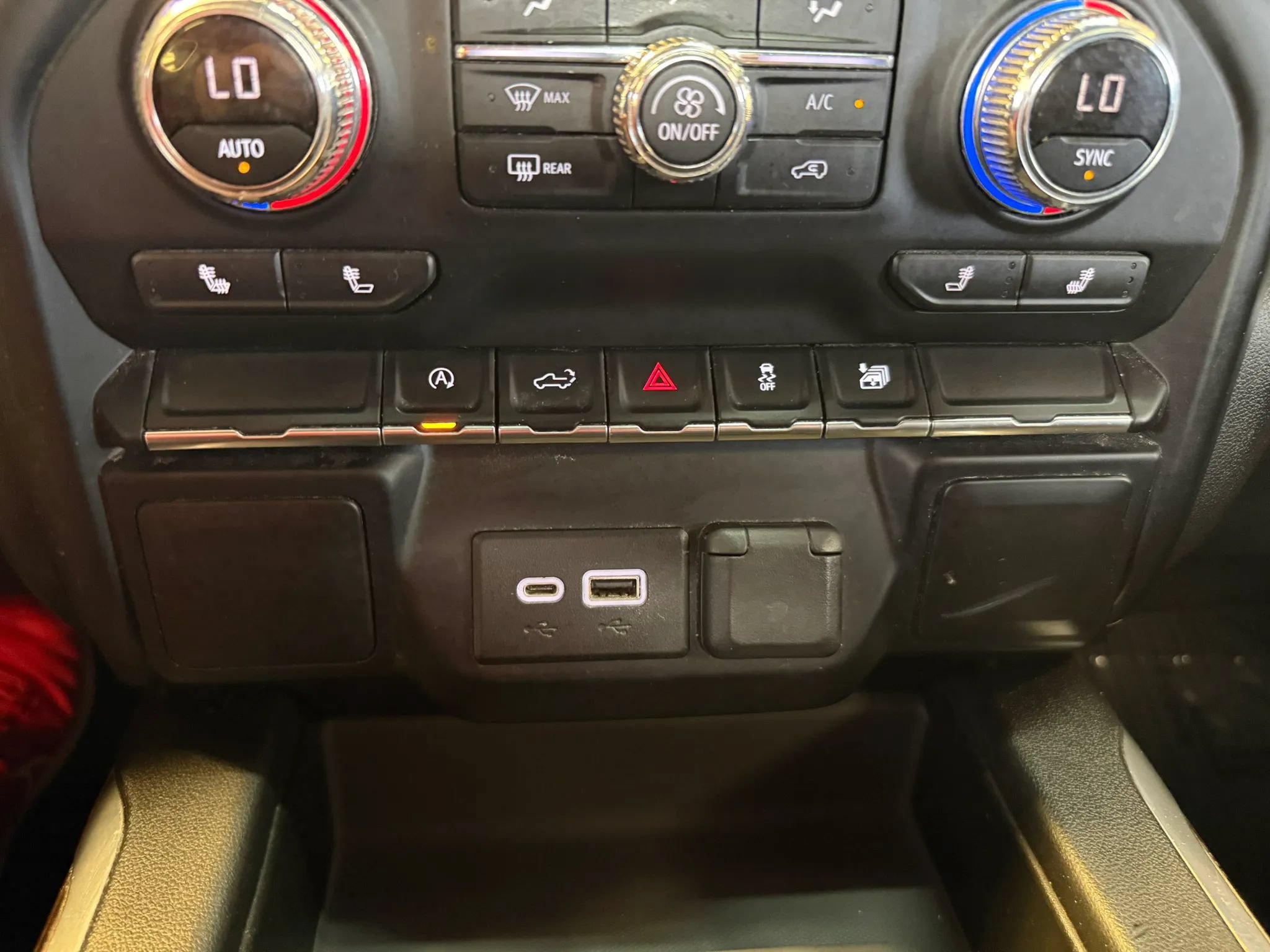 Used 2020 GMC Sierra 1500 Elevation w/ Elevation Value Package RWD image 21