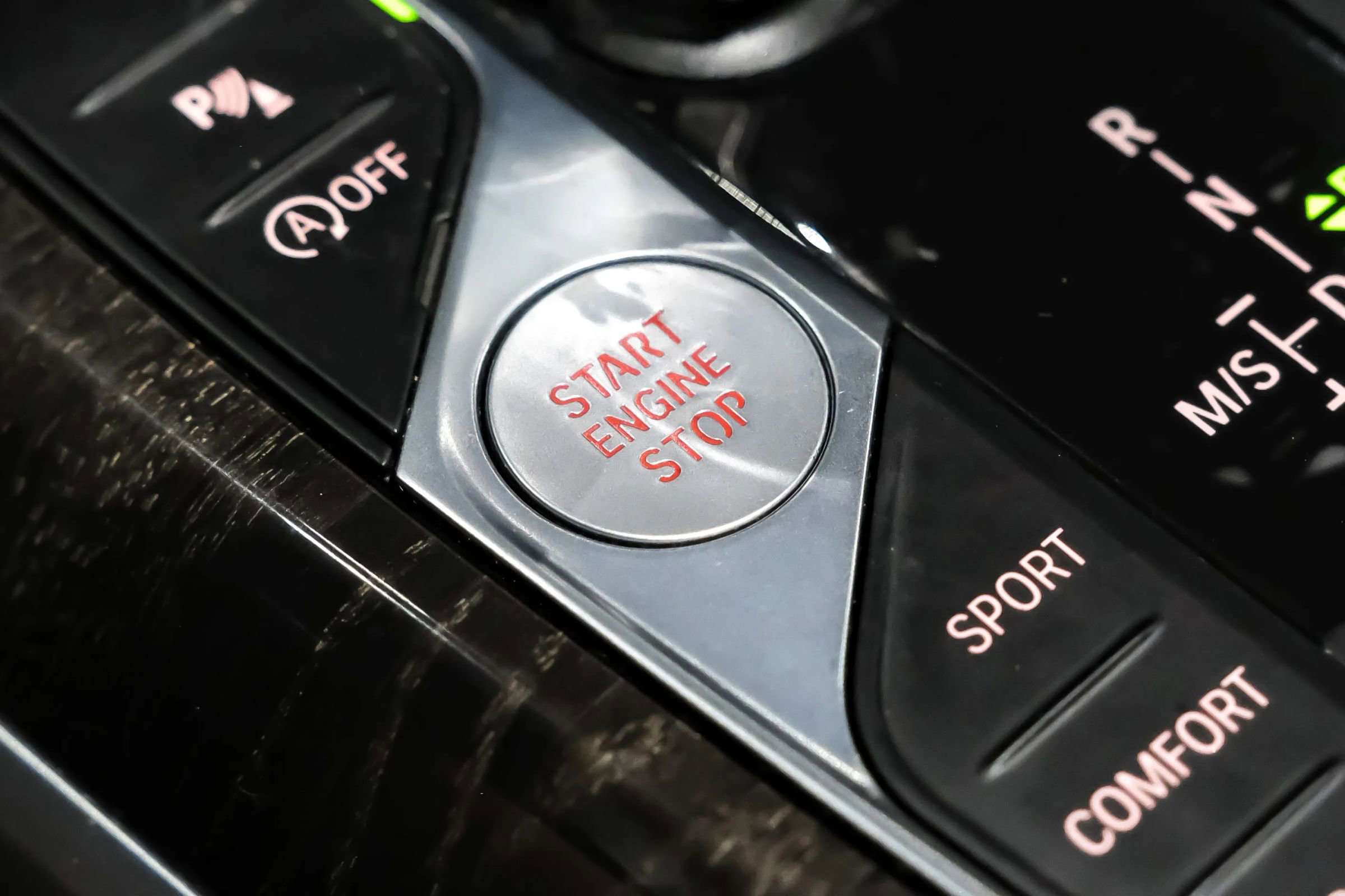 Used 2019 BMW 330i Sedan w/ Convenience Package image 22