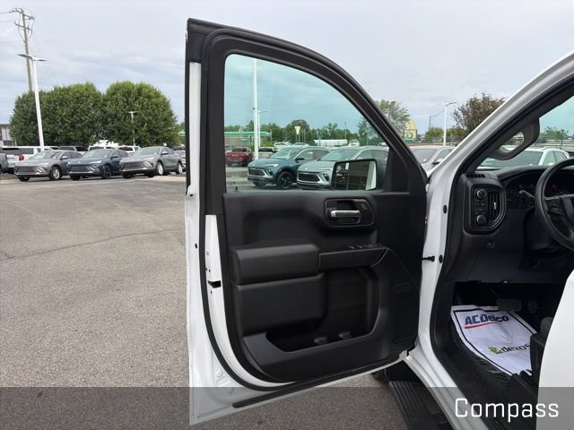 Used 2023 Chevrolet Silverado 1500 Custom AWD/4WD image 32