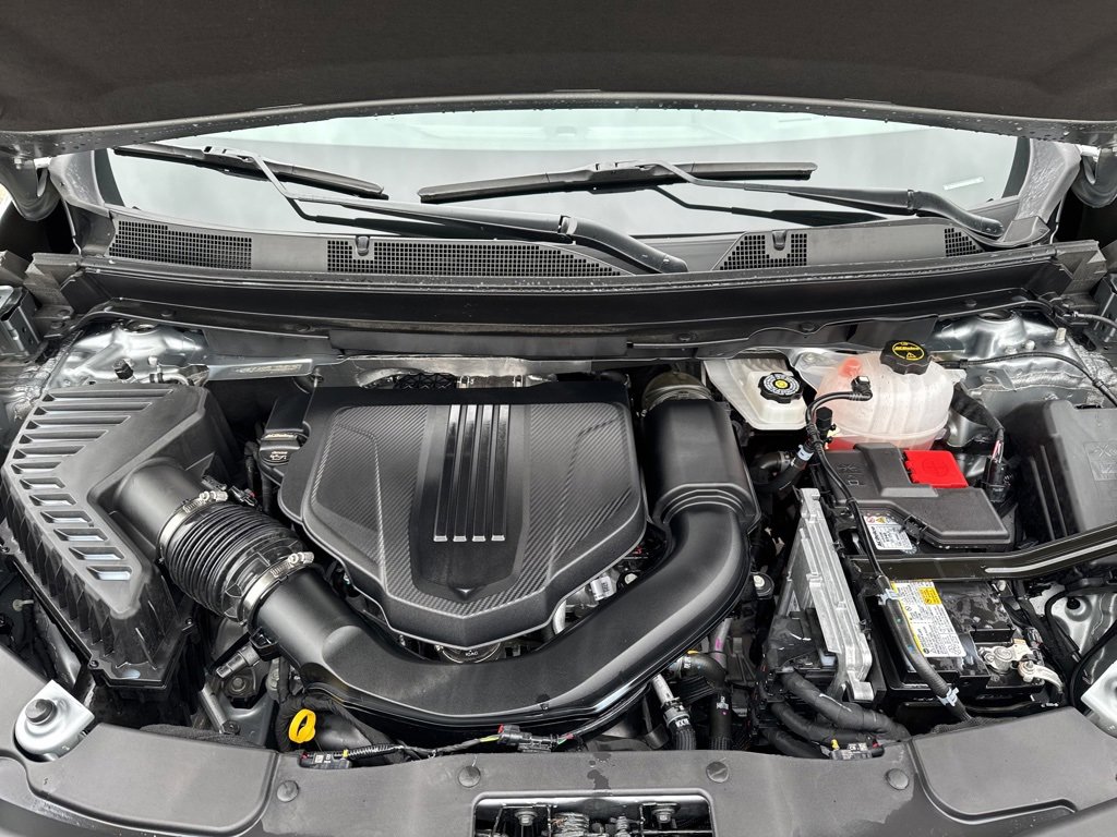 Certified 2025 Chevrolet Traverse Z71 w/ LPO, Floor Liner Package image 22