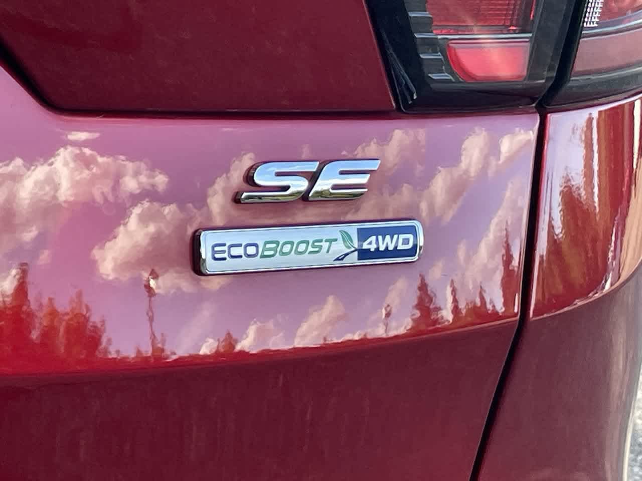 Used 2017 Ford Escape SE w/ Equipment Group 201A AWD/4WD image 35