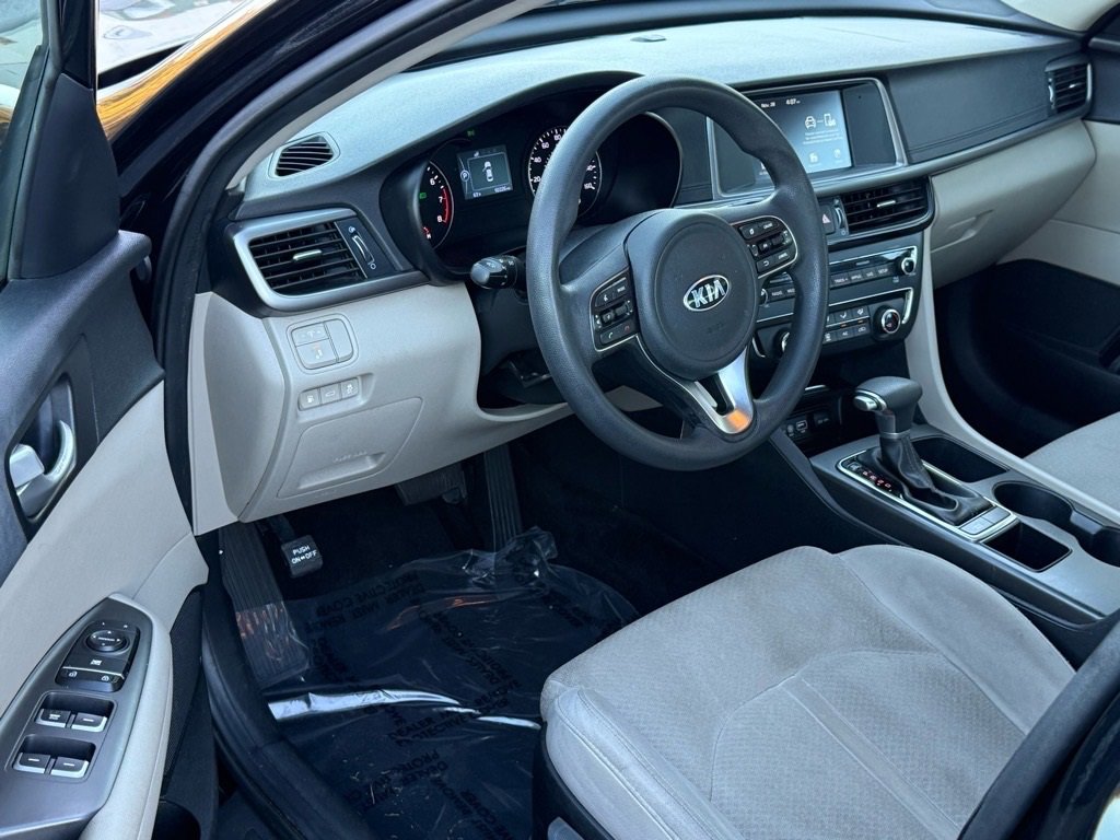 Used 2018 Kia Optima LX image 7
