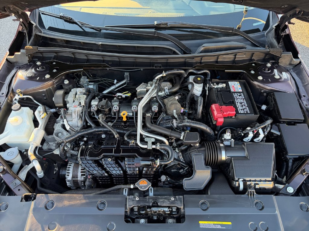 Used 2025 Nissan Altima 2.5 SV FWD image 20