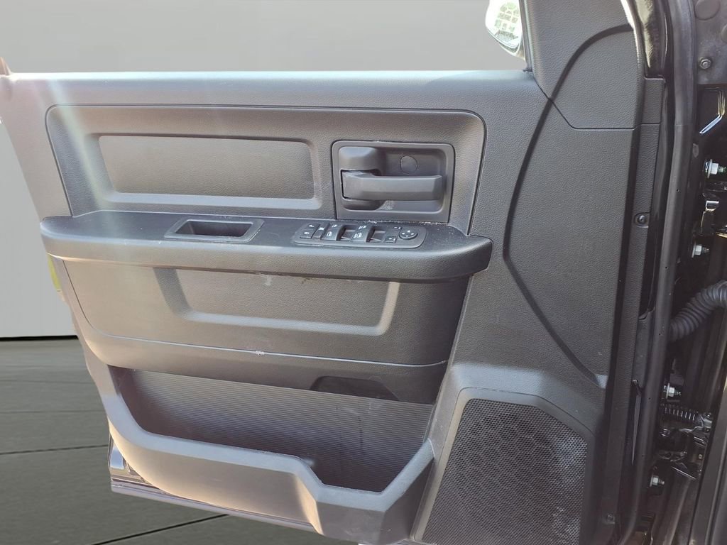 Used 2024 RAM 1500 Tradesman w/ Tradesman SXT Package image 13