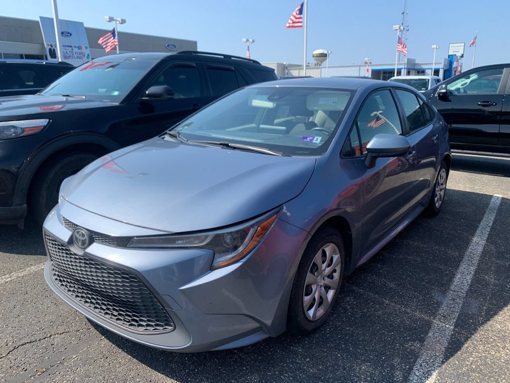 Used 2022 Toyota Corolla LE FWD image 5