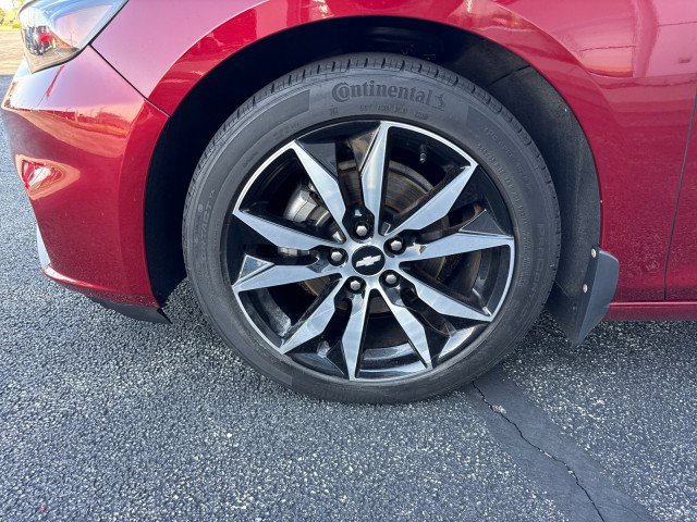 Used 2018 Chevrolet Malibu LT FWD image 12