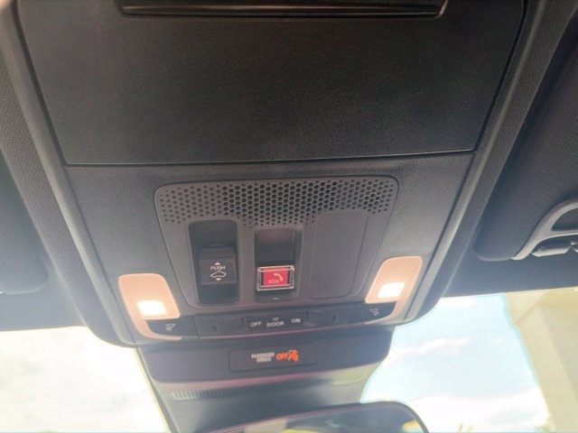 Used 2025 Honda Accord Sport image 12