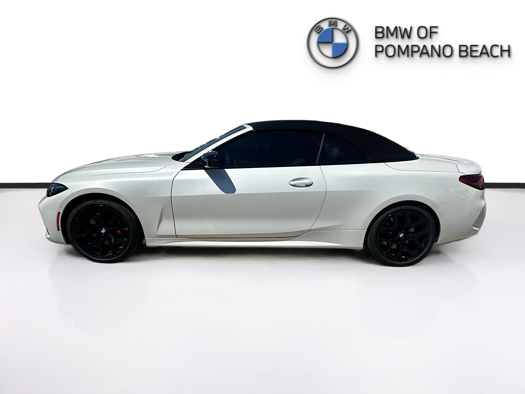 New 2026 BMW 430i Convertible image 4