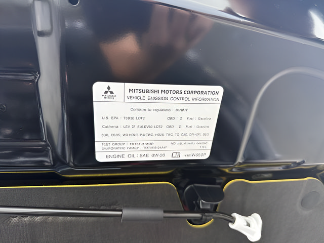New 2026 Mitsubishi Outlander SEL FWD image 31