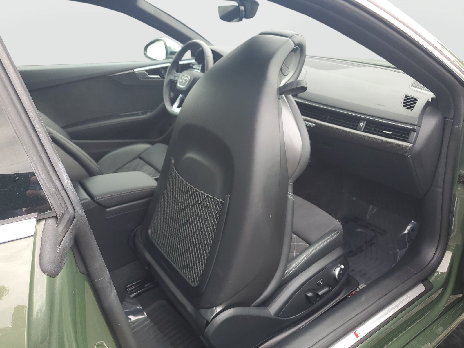 Used 2024 Audi S5 Premium Plus w/ Premium Plus AWD/4WD image 13