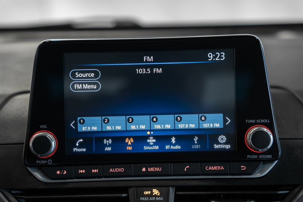 Used 2024 Nissan Altima 2.5 SR FWD image 19