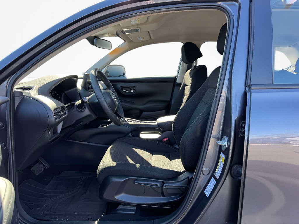 Used 2024 Honda HR-V LX image 16